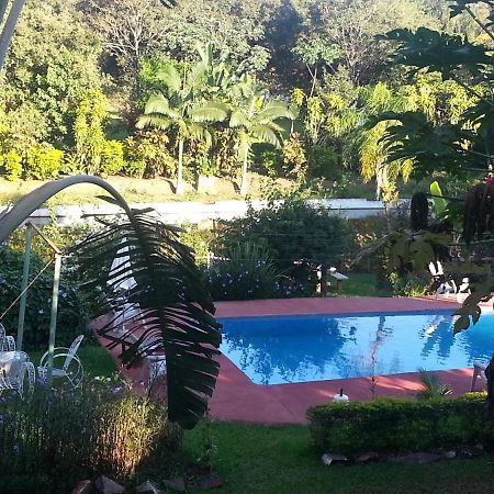 Hotel Los Amigos Puerto Iguazú Exteriör bild